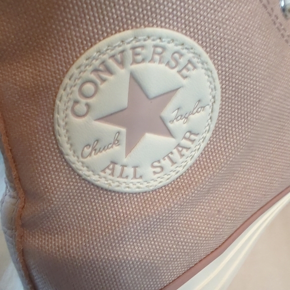 CONVERSE Chuck Taylor All Star Tonal Rosa A03720C International Ed.  Sz 10 EUC - Picture 8 of 13